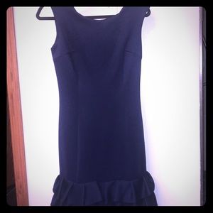 Donna Ricco elegant dress